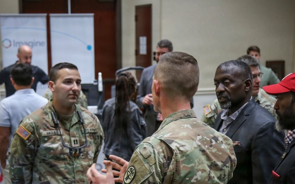 Fort Campbell DENTAC Hosts Symposium