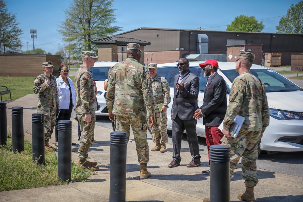 Former Army Surgeon General visits BACH, engages leaders and staff