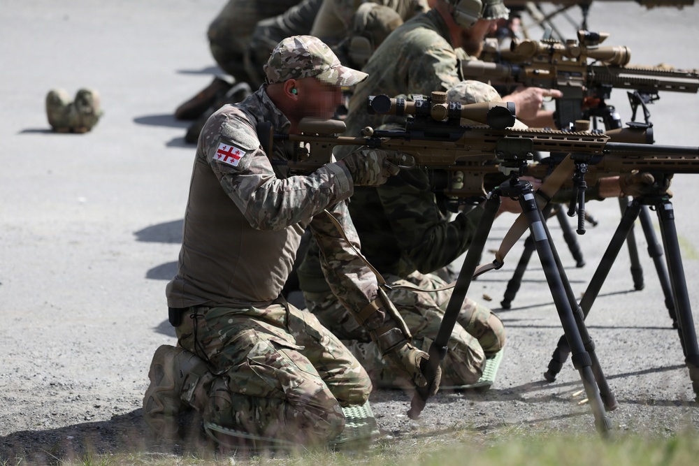 NATO SOF participate in the ISTC’s Night Sniper Course