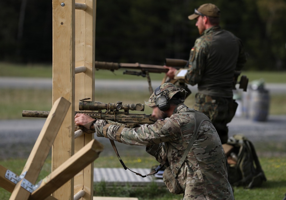NATO SOF participate in the ISTC’s Night Sniper Course