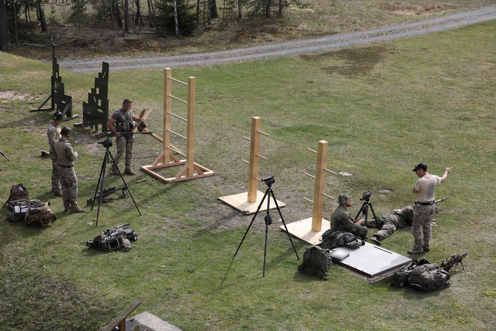 NATO SOF participate in the ISTC’s Night Sniper Course