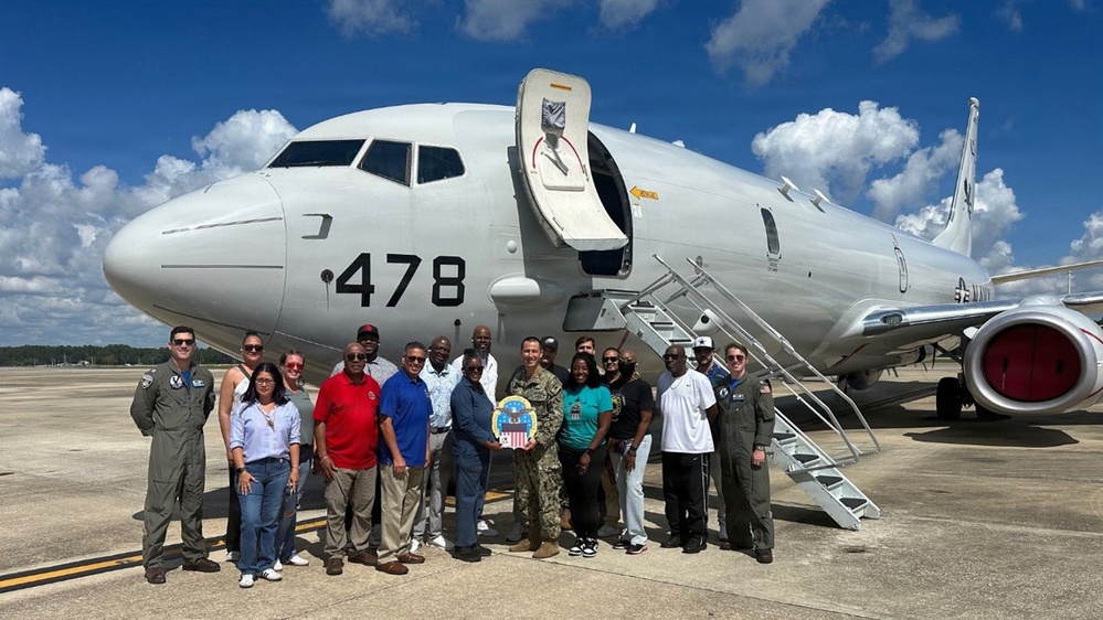 Meet the Warfighter: Aviation at Jacksonville employees get up close with P-8 Poseidon