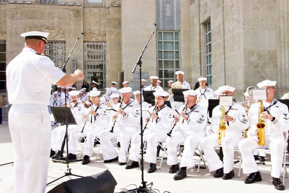Navy Band Southeast performs at Fleet Week Houston 2026 Opening Ceremony
