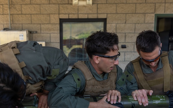 7th ESB EOD technicians participate in an exploitation range