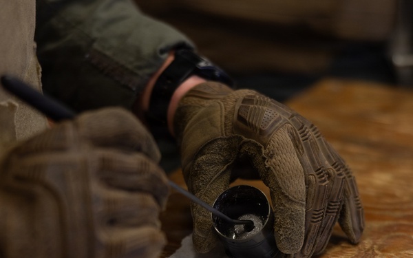 7th ESB EOD technicians participate in an exploitation range