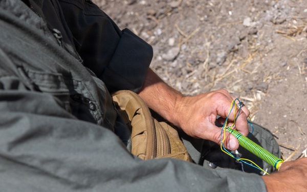 7th ESB EOD technicians participate in an exploitation range