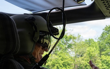 19th AF Command Team visits 908th FTW