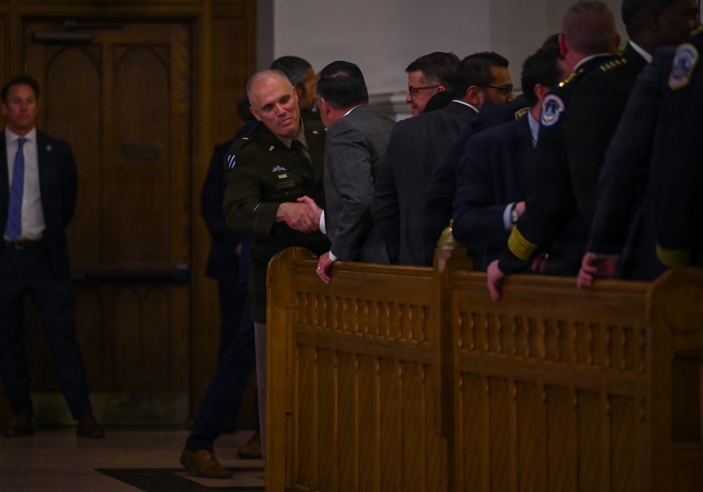 DCNG Commanding General attends Blue Mass
