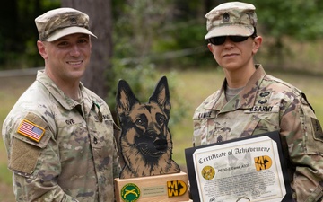 Military Working Dog EErek recognized for exceptional career