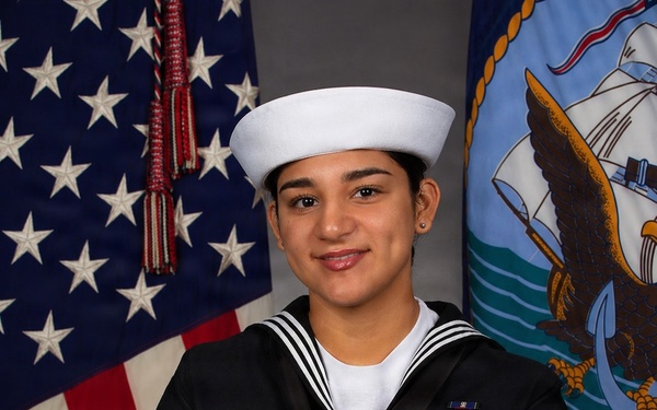 Meet NMRTC Twentynine Palms Blue Jacket of the 2nd Quarter: Hospital Apprentice Gabriela Avecillas