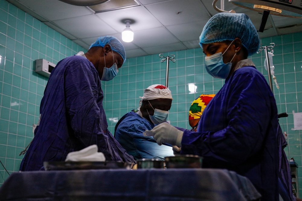 US, Ghana perform surgeries during AL26 MEDREX