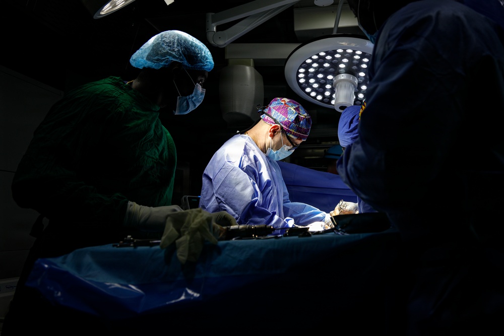 US, Ghana perform surgeries during AL26 MEDREX