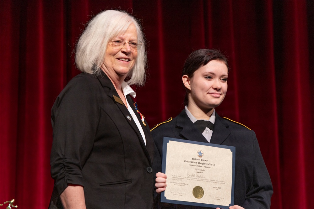 310TH ESC RECOGNIZED AT NORTH CENTRAL AWARD CEREMONY