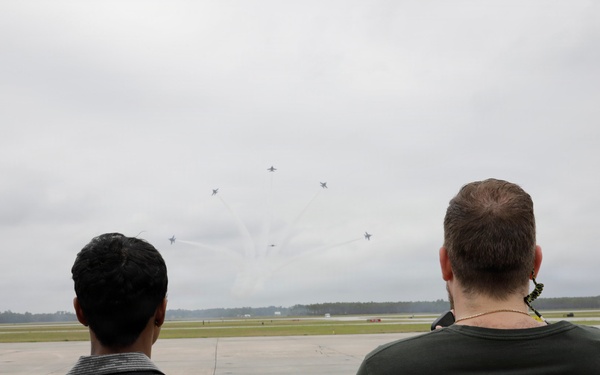Keyla Richardson Visits NAS Pensacola