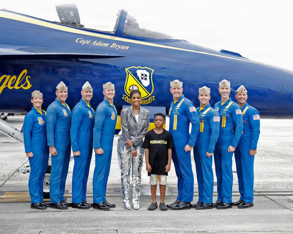 Keyla Richardson Visits NAS Pensacola