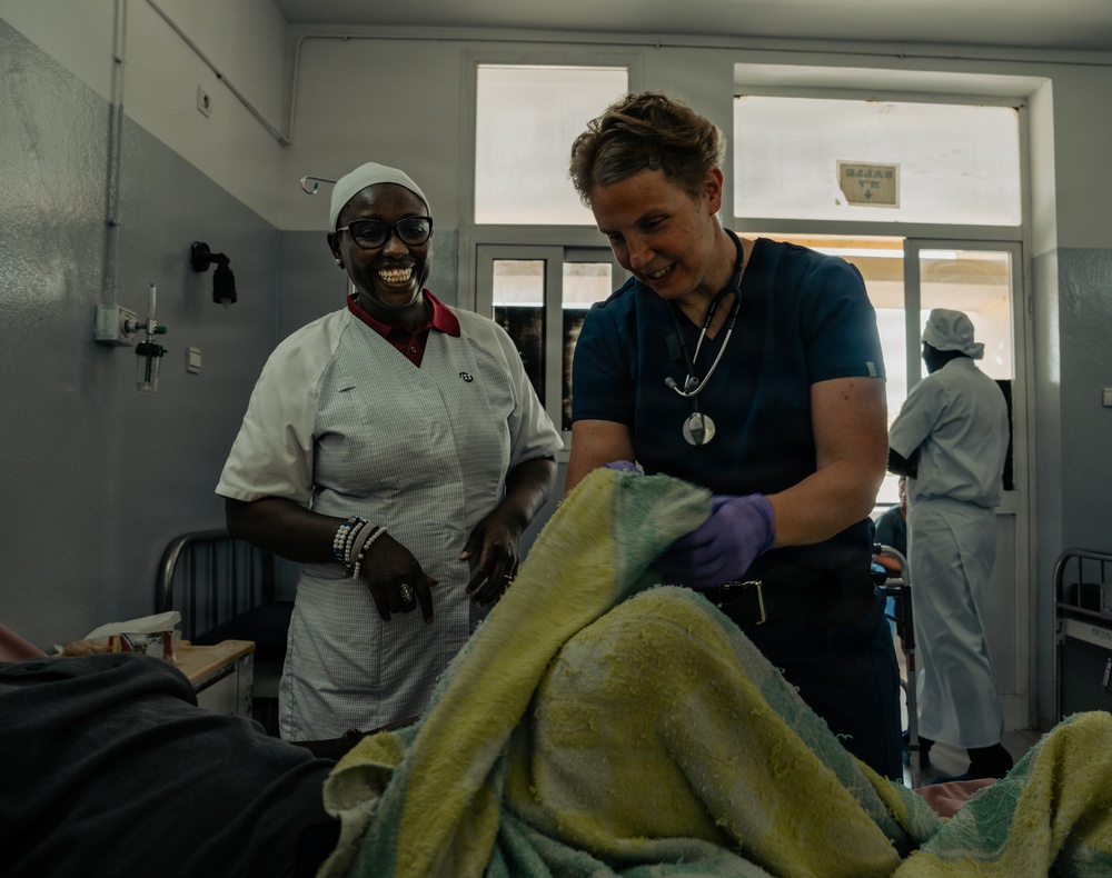 US Army physical therapists build readiness during MEDREX in Senegal