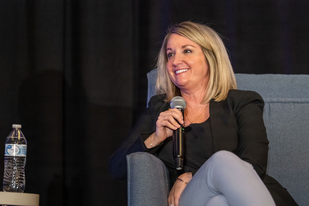 Ms. Miranda Coleman and Ms. Katie Thompson speak at AFCEA Belvoir Industry Days