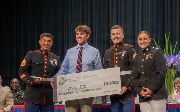 Recruiting Sub-Station Bay Brook NROTC Scholarship Presentation
