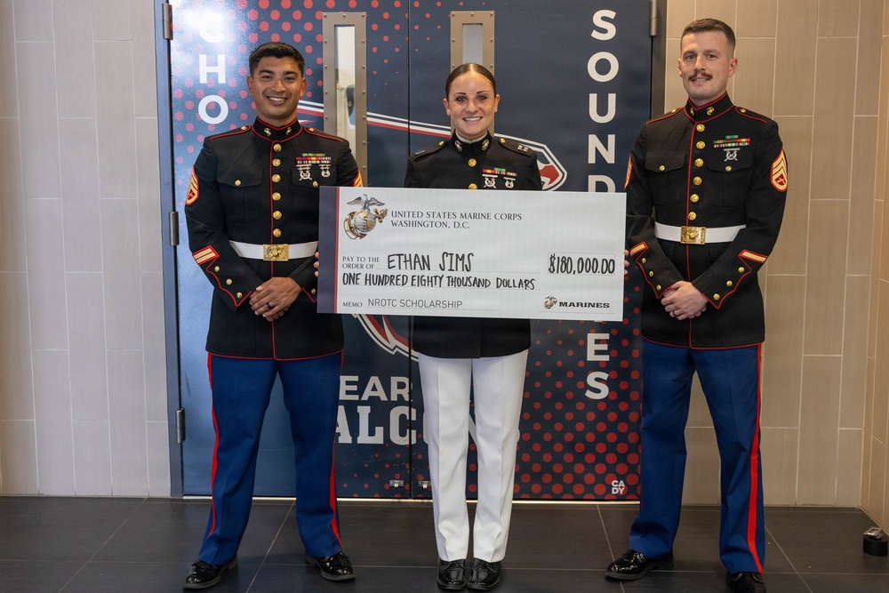 Recruiting Sub-Station Bay Brook NROTC Scholarship Presentation