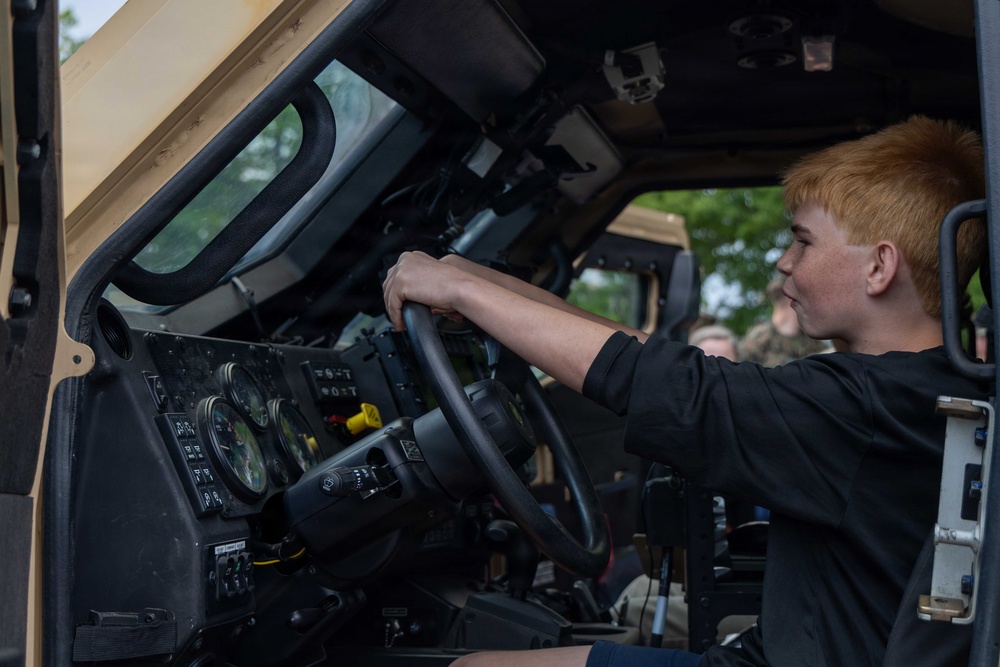 24th MEU Static display