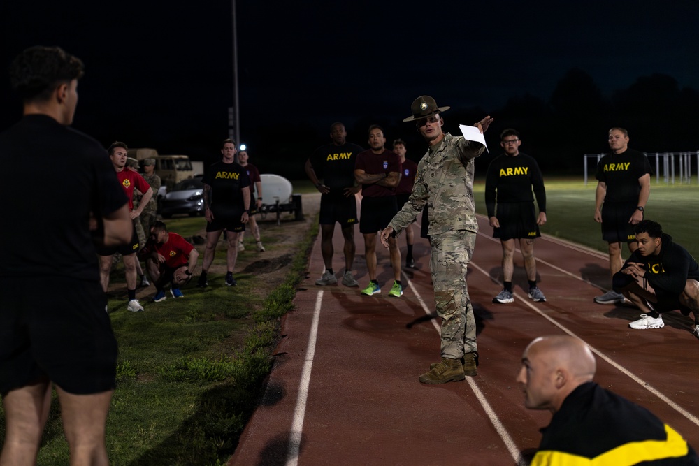 FCoE Hosts Gen. Raymond T. Odierno Best Redleg Competition