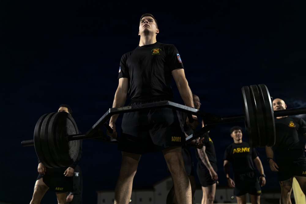 FCoE Hosts Gen. Raymond T. Odierno Best Redleg Competition
