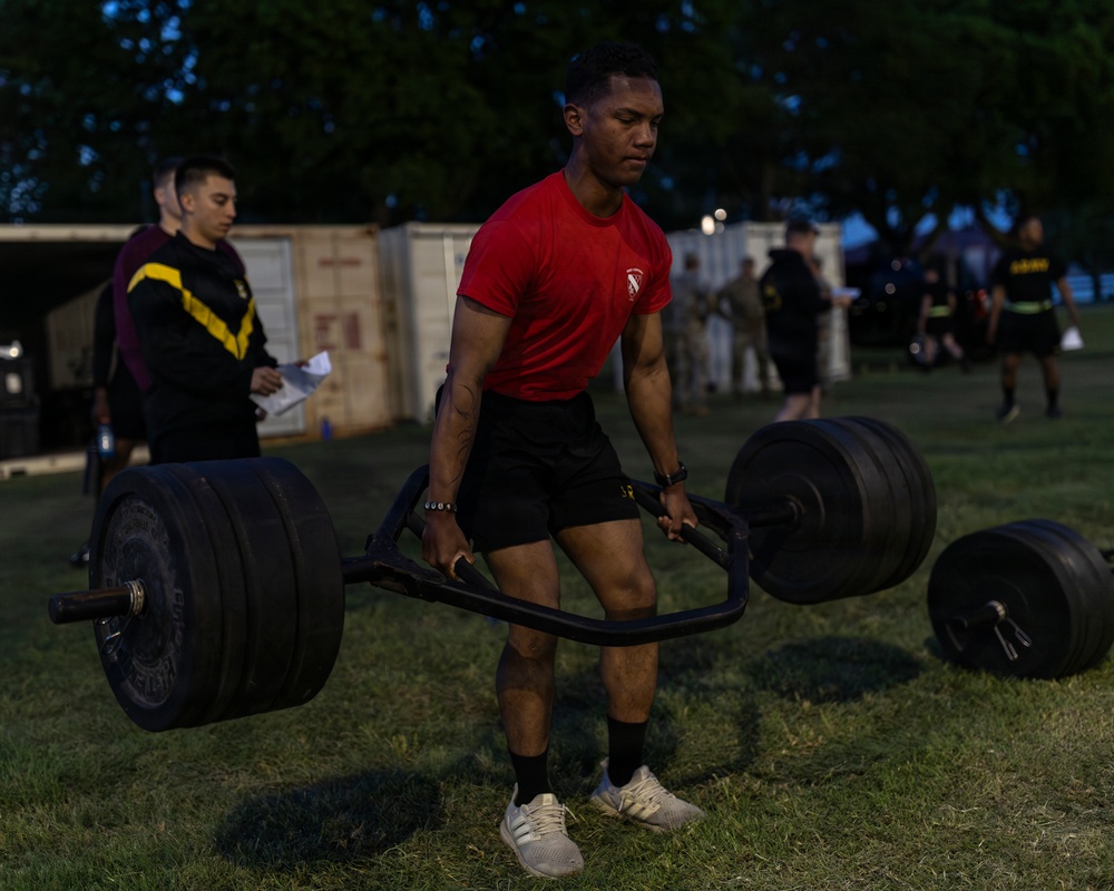 FCoE Hosts Gen. Raymond T. Odierno Best Redleg Competition