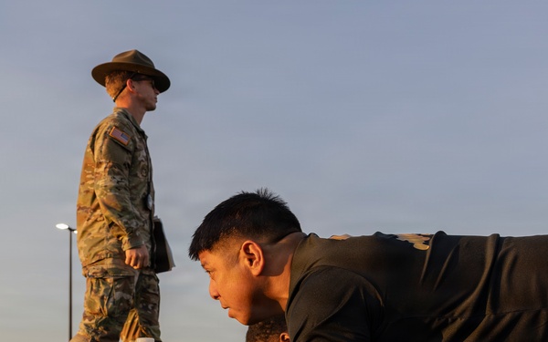 FCoE Hosts Gen. Raymond T. Odierno Best Redleg Competition