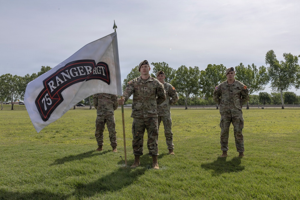 FCoE Hosts Gen. Raymond T. Odierno Best Redleg Competition