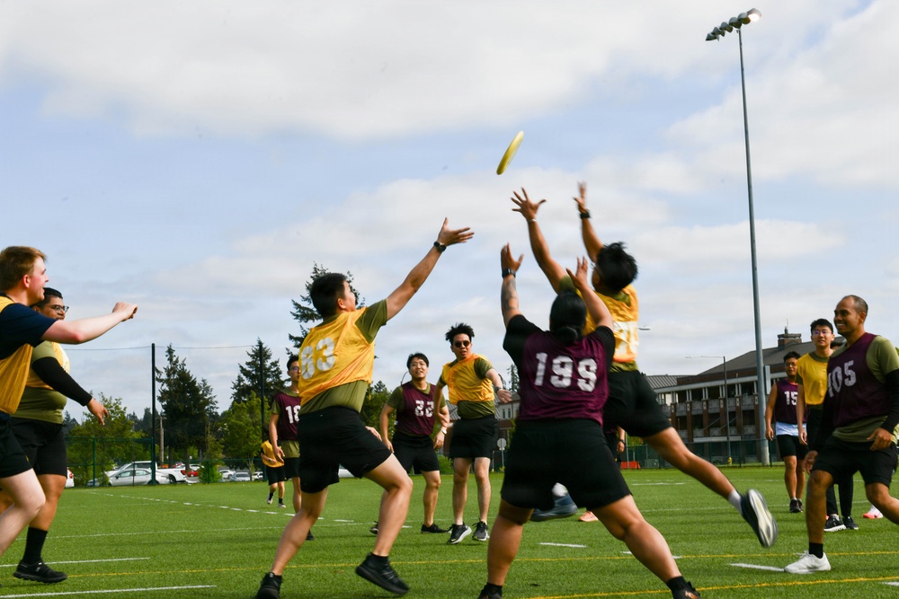 Strengthening interoperability between U.S. and Singapore Armed Forces through a team building game of ultimate frisbee