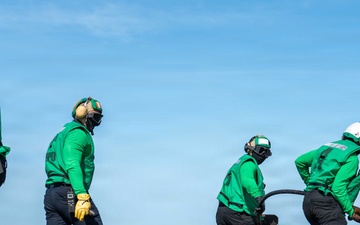 Ike conducts flight deck certification in the Atlantic Ocean