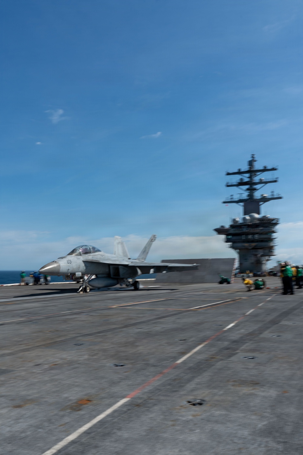 Ike conducts flight deck certification in the Atlantic Ocean