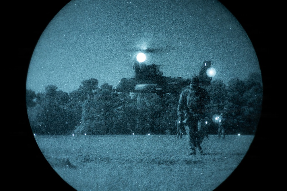 24th MEU: Helicopter Support Team