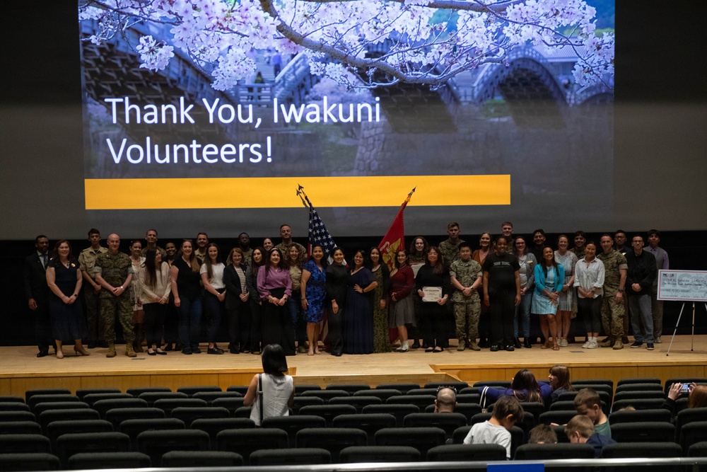 MCAS Iwakuni volunteer recognition ceremony