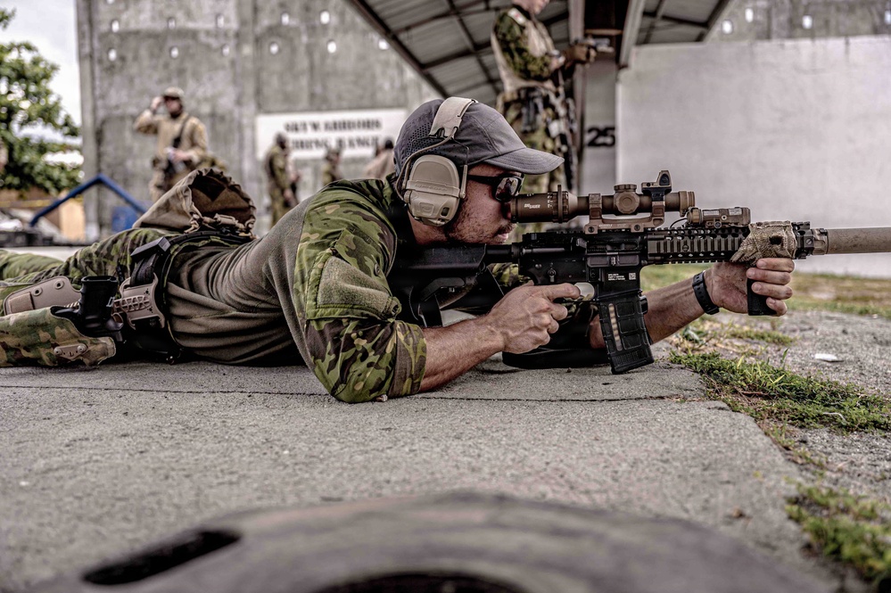 Balikatan 2026: U.S., PHL SOF conduct combined weapons training