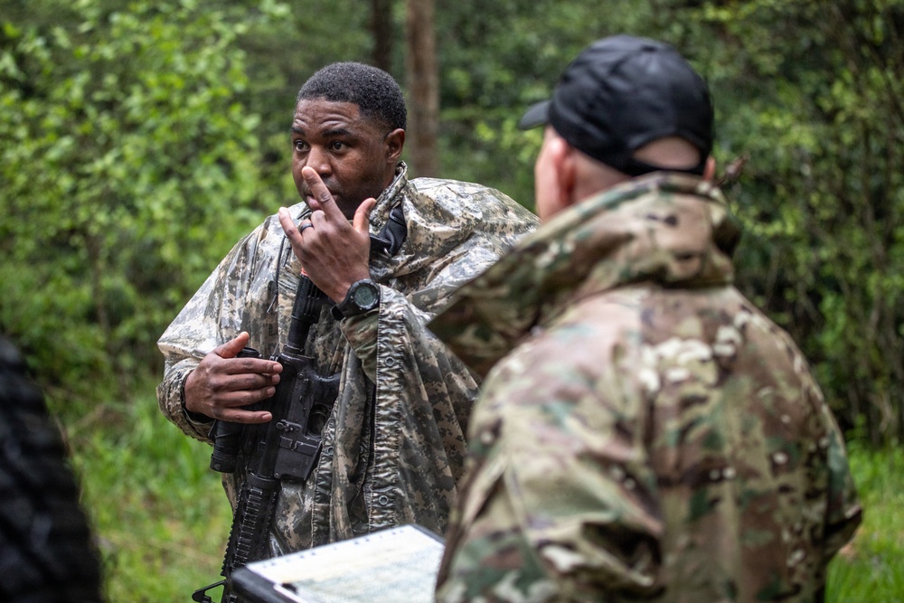Region II Best Warrior Competitors participate in the Range Run event