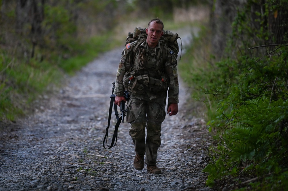 Cooper, Newton tackle second day of Region II Best Warrior Competition