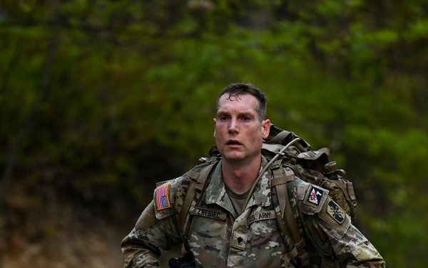 Cooper, Newton tackle second day of Region II Best Warrior Competition