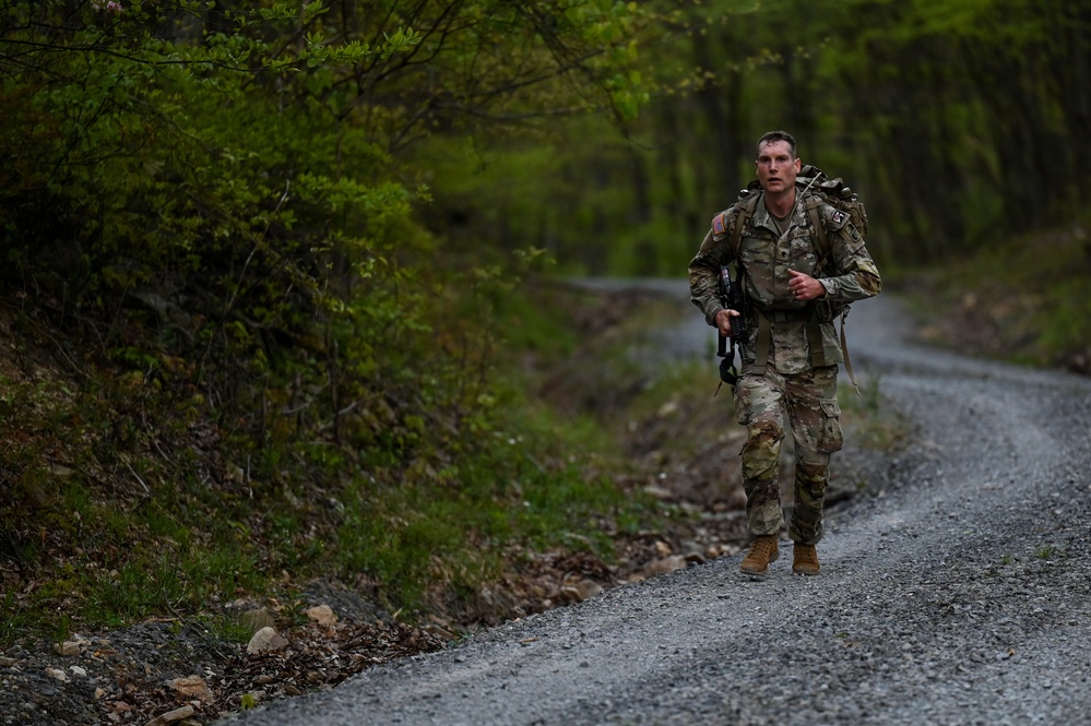 Cooper, Newton tackle second day of Region II Best Warrior Competition