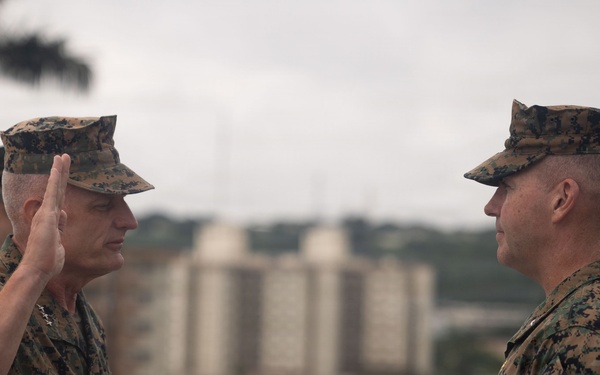 1st MAW commanding general promotes to major general