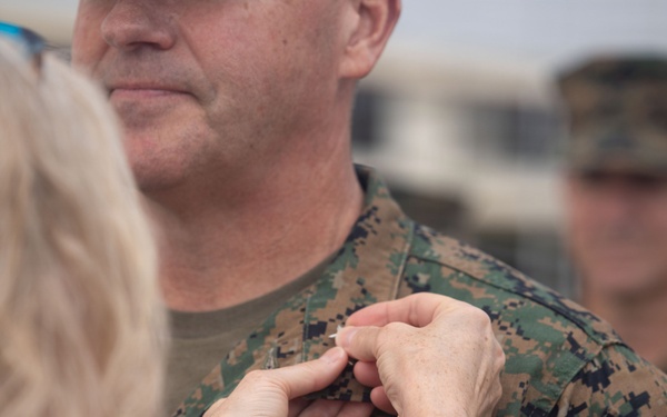 1st MAW commanding general promotes to major general