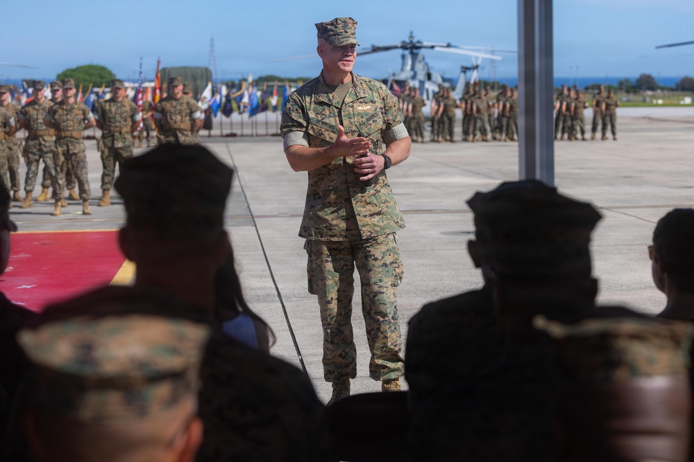 Lt. Col. Ryan Iden relinquishes command of MALS-36 to Lt. Col. Jason Brooks