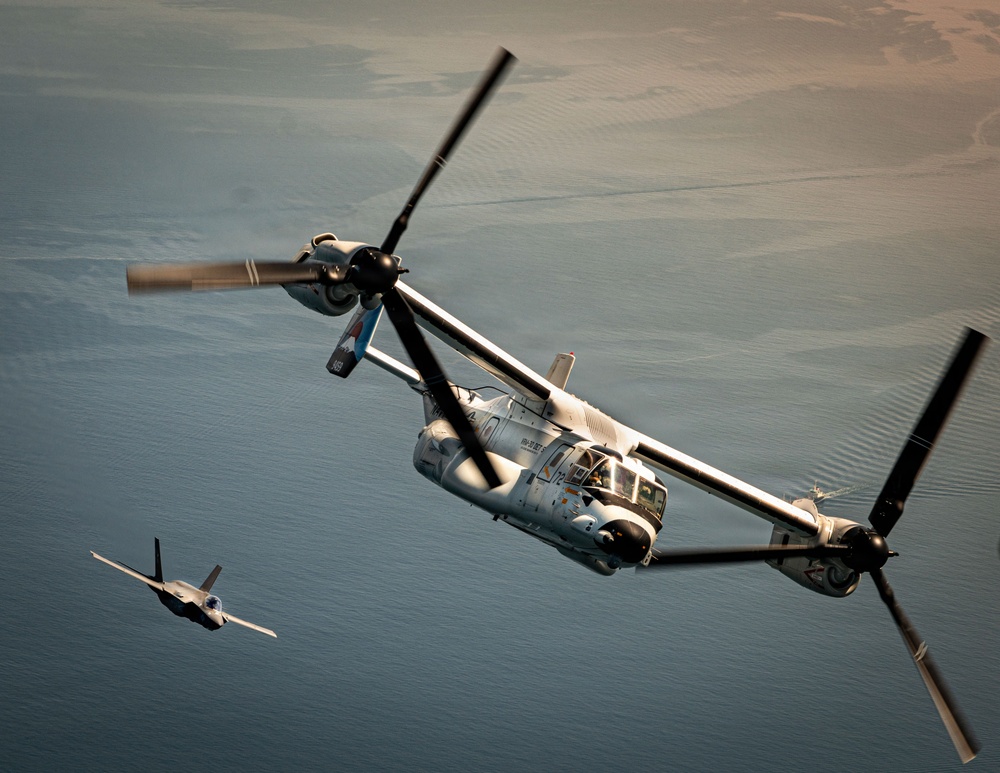 JMSDF-MCAS Iwakuni Friendship Day 2026: F-35C Lightning II and CMV-22B Osprey