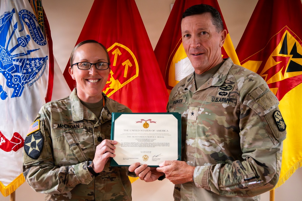 End of Tour Awards given to departing 94th AAMDC Soldiers