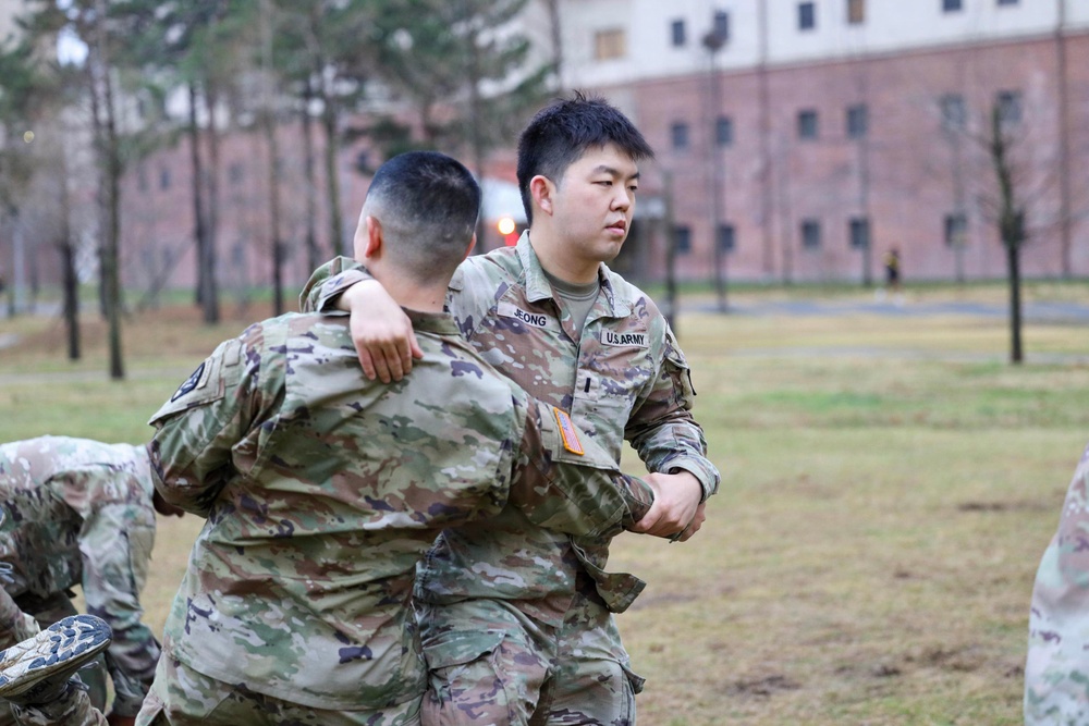 Warrior Spirit: Soldiers Train Through Taekwondo PT