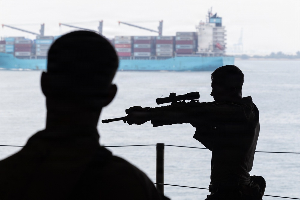 11th MEU Marines, Sailors Conduct Close Quarter Tactics Drills Aboard USS Boxer