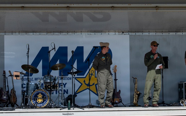 NSA Naples Honors Volunteers During Community Event