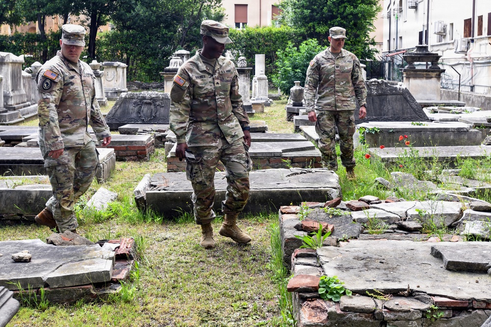 405th AFSB-Africa Honors Early American Heroes in Livorno