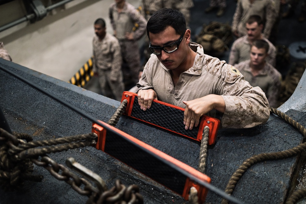 11th MEU Marines Conduct Ladder Training aboard USS Portland