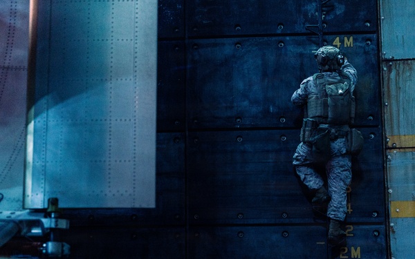 11th MEU Marines Conduct Ladder Training aboard USS Portland